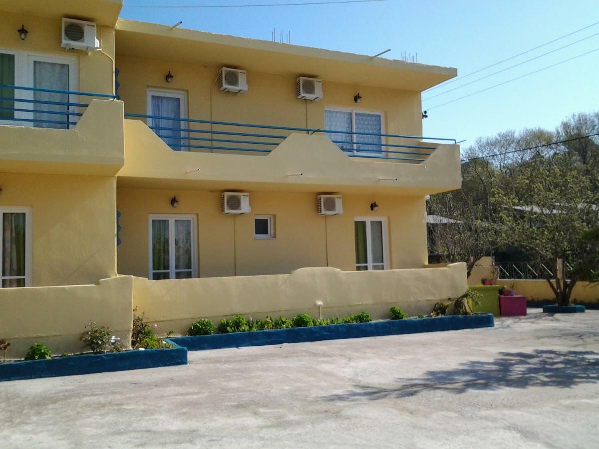 아기아 파라스케비 Harmony House 아파트 외부 사진